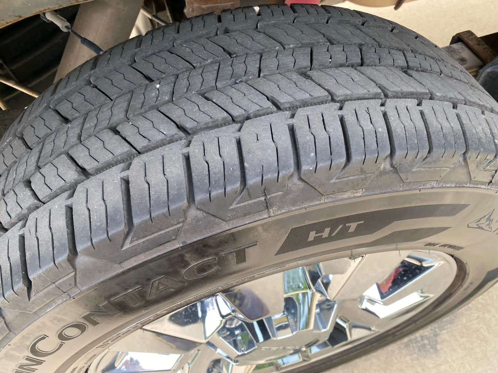 Used 2018 ONYX BLACK GMC Denali image 31