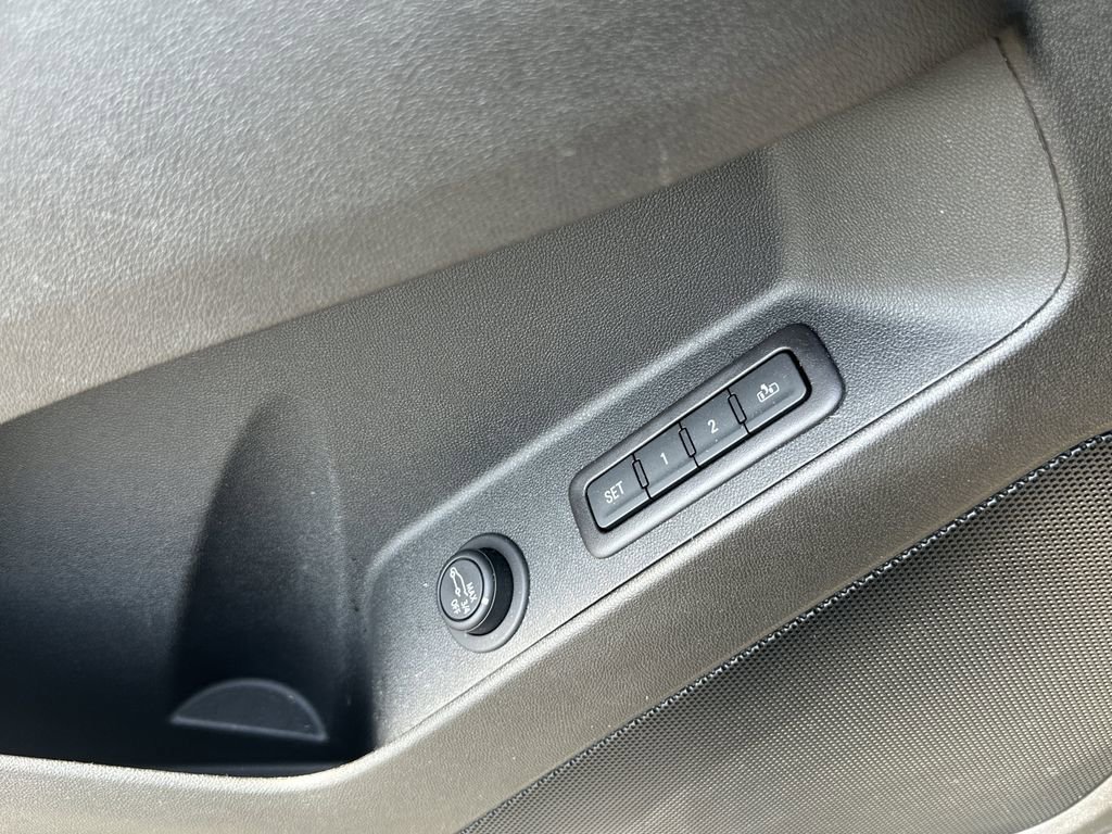 2022 CHEVROLET EQUINOX - Image 18