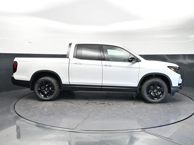 New 2026 Platinum White Pearl Honda Black Edition image 4