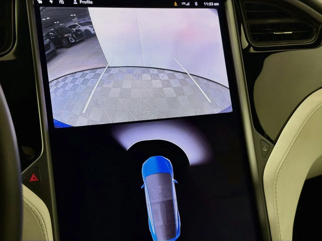Used 2019 Blue Tesla  image 14