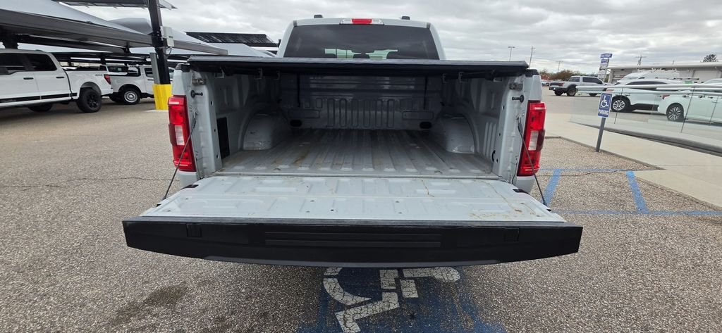 Used 2023 Avalanche Ford XLT image 10