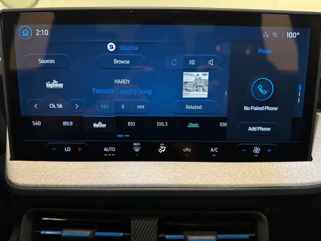 New 2026 White Ford XLT image 9