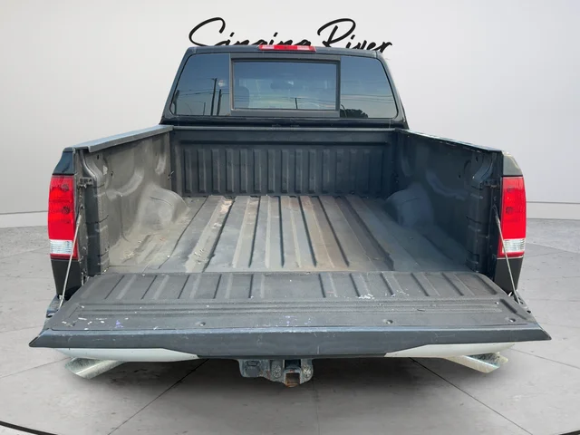 Used 2011 Black Nissan S image 21