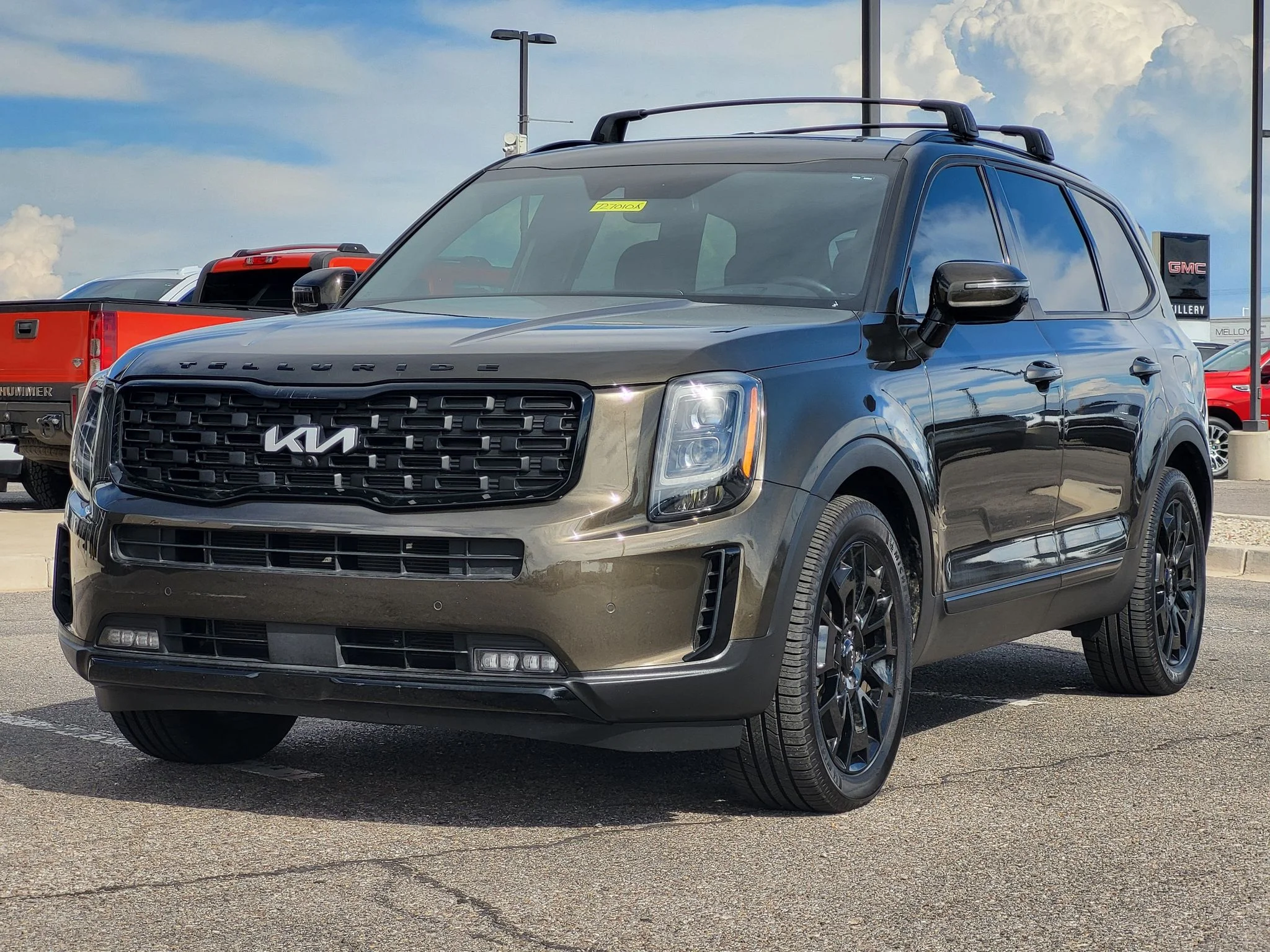 Used 2022 Dark Moss Kia SX image 4
