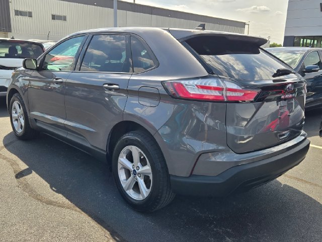 Used 2022 Gray Ford SE image 12