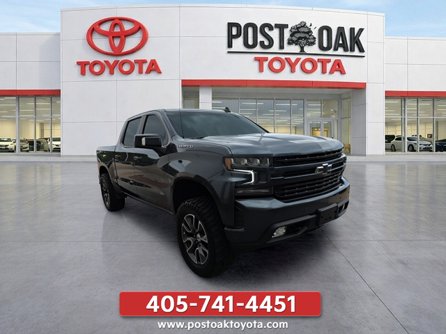 Used 2021 Gray Chevrolet RST image 8