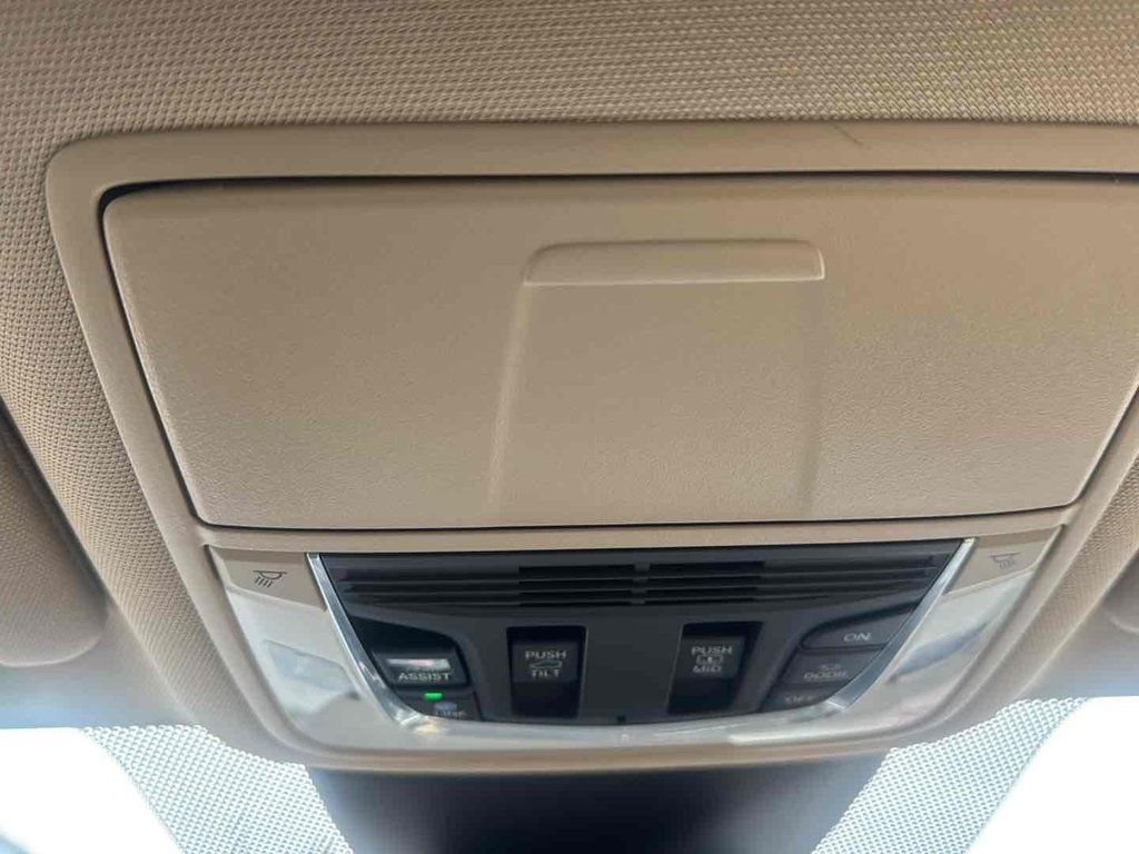Used 2023 Red Acura Technology image 48