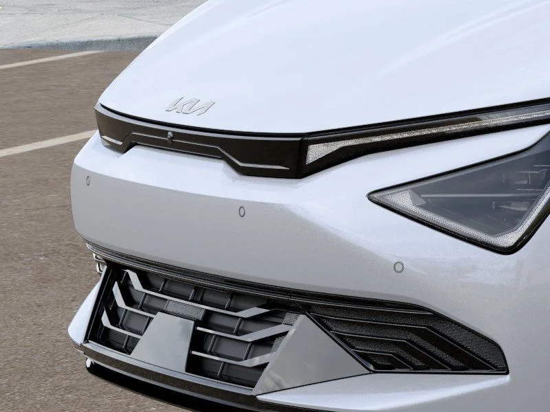 New 2026 White Kia Wind image 12