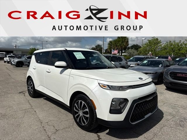 Used 2021 White Kia LX image 1
