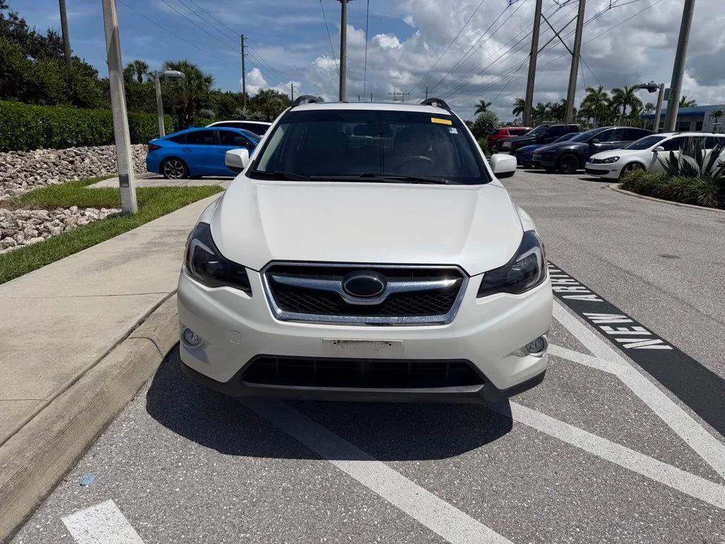 Used 2014 Satin White Pearl Subaru 2.0i Limited image 7