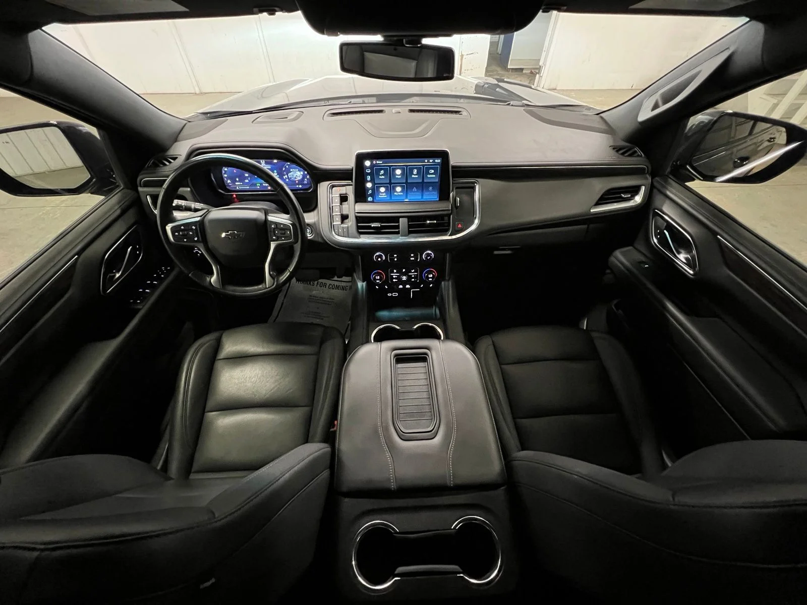 Used 2022 Gray Chevrolet Z71 image 12