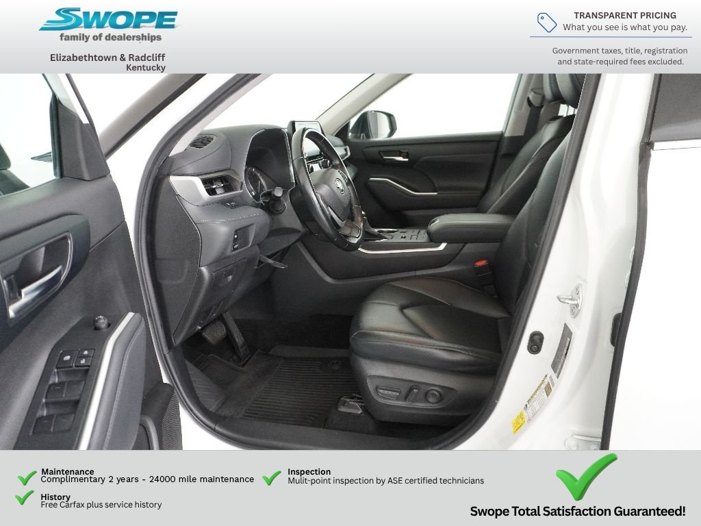 Used 2022 Wind Chill Pearl Toyota XLE image 13