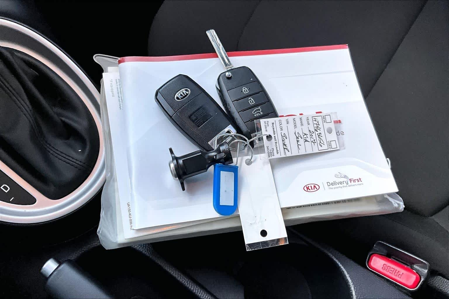 Used 2017 Bright Silver Kia Base image 14