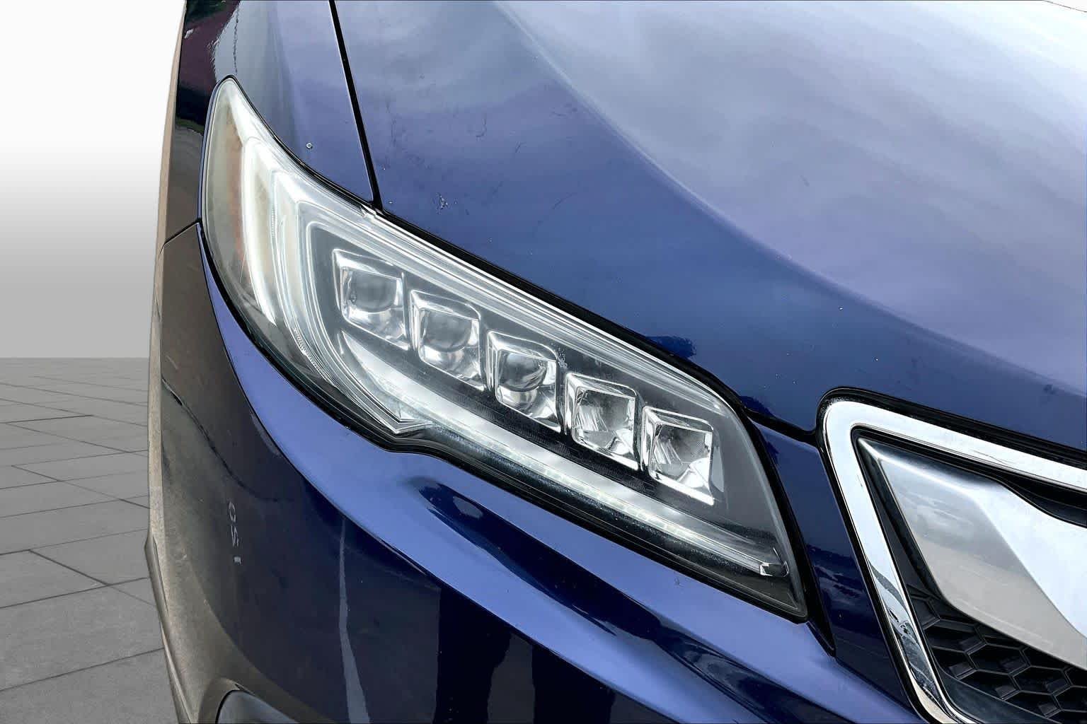 Used 2017 BLUE Acura w/Technology Pkg image 28