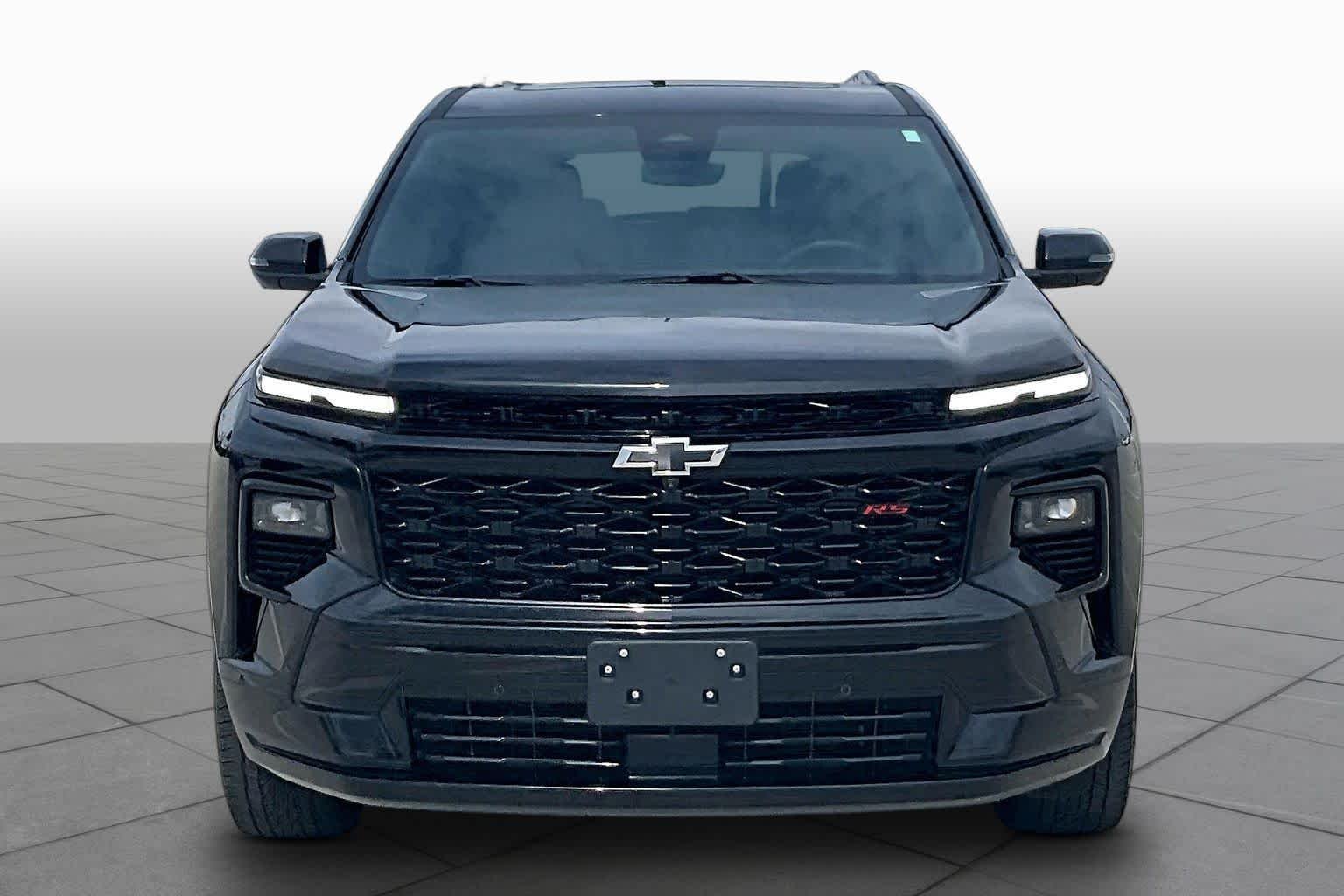 Used 2025 Mosaic Black Metallic Chevrolet FWD RS image 3