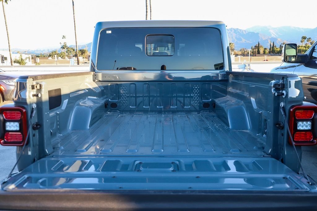 New 2026 Anvil Clearcoat Jeep Mojave X image 26