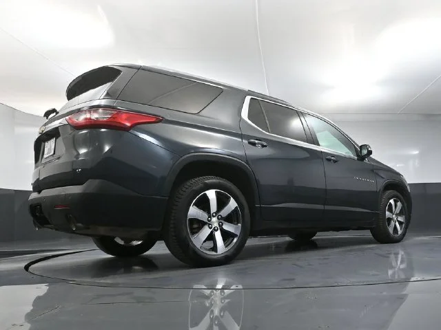 Used 2018 Gray Chevrolet 3LT image 45