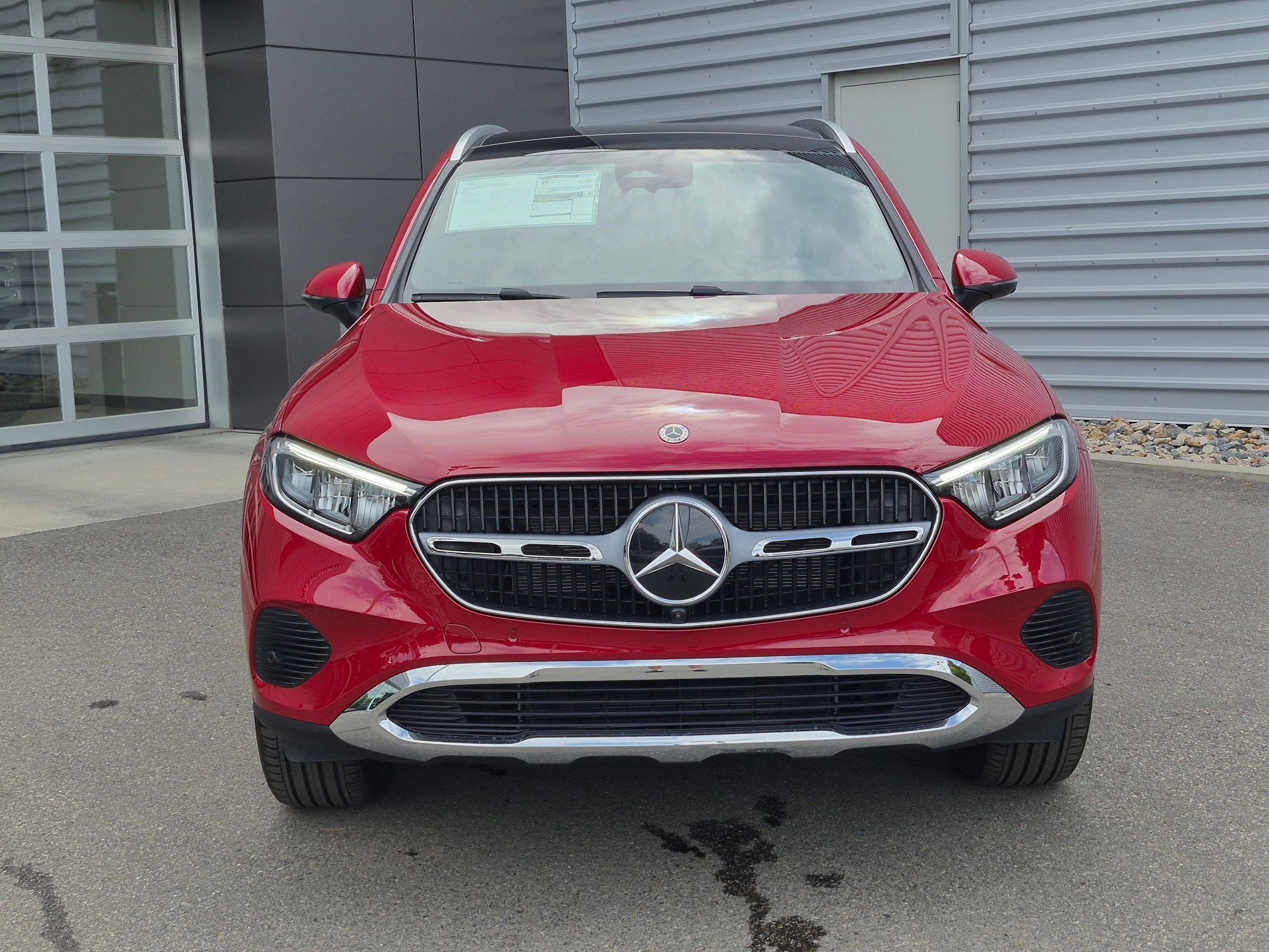 New 2027 MANUFAKTUR Patagonia Red Metallic Mercedes-Benz GLC 300 image 35