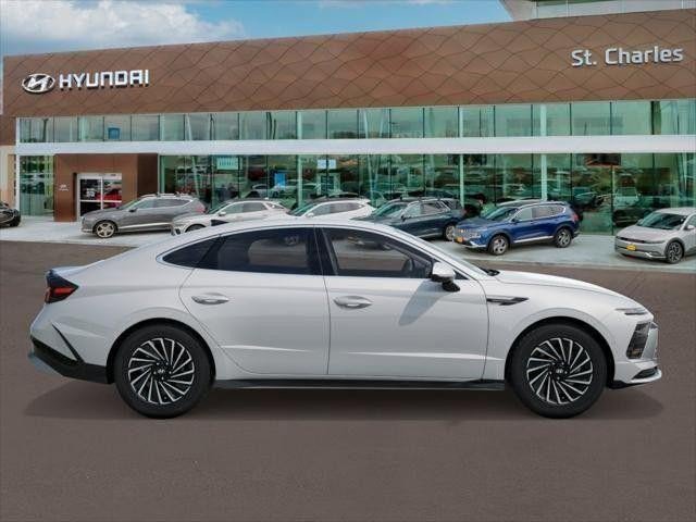 New 2026 White Hyundai Limited image 24
