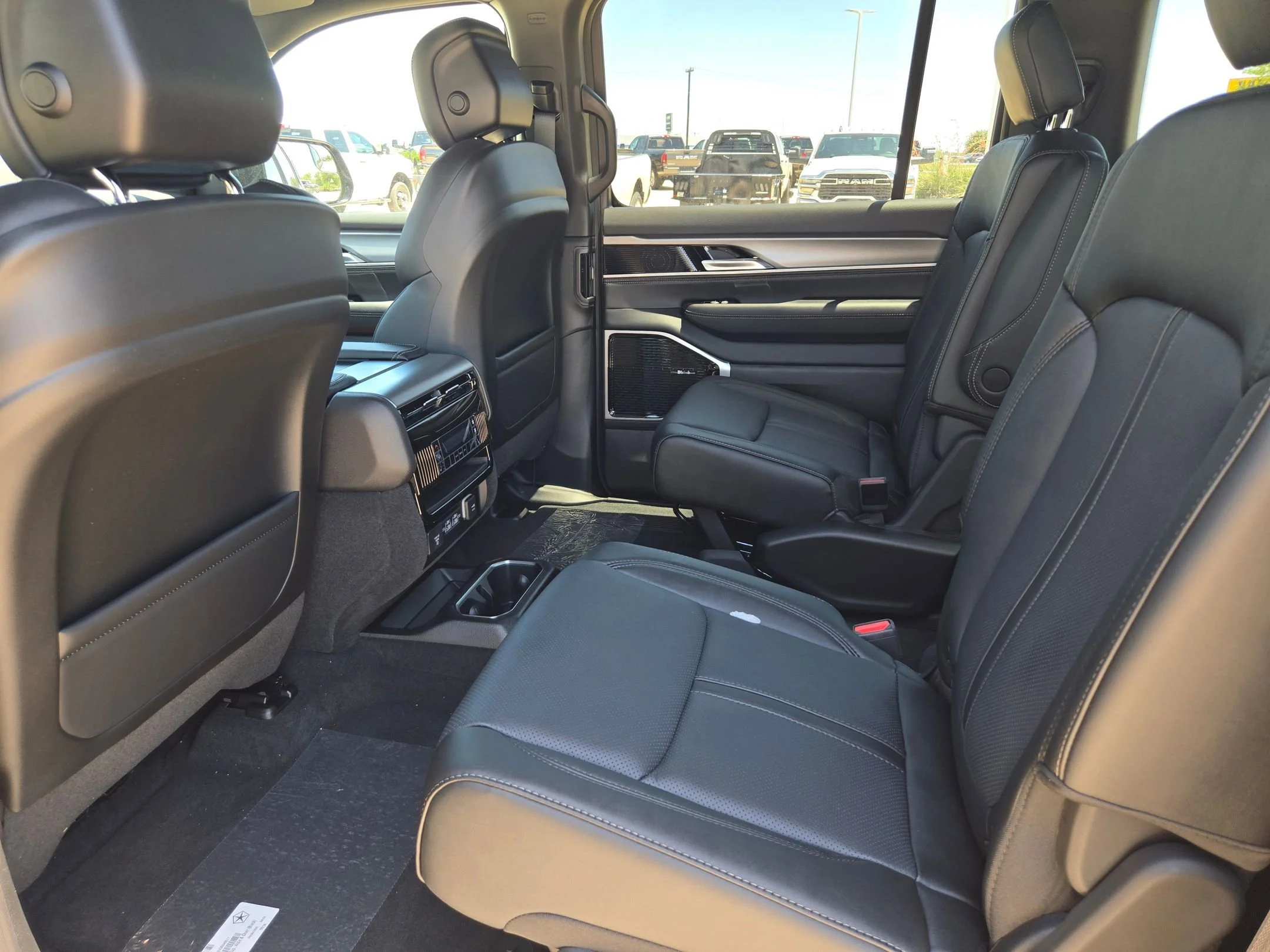 New 2026 High Gloss Black Jeep Limited Altitude image 13