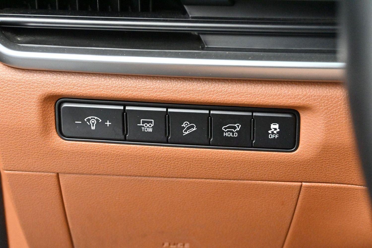 Used 2023 Ebony Black Kia EX X-Line image 27