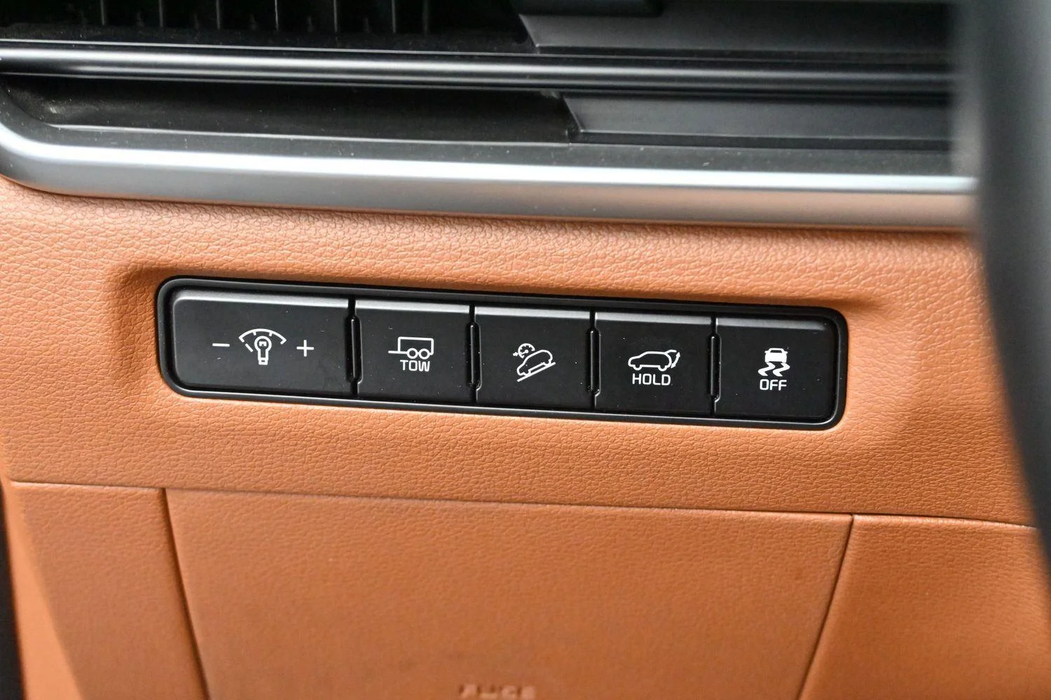 Used 2023 Ebony Black Kia EX X-Line image 27