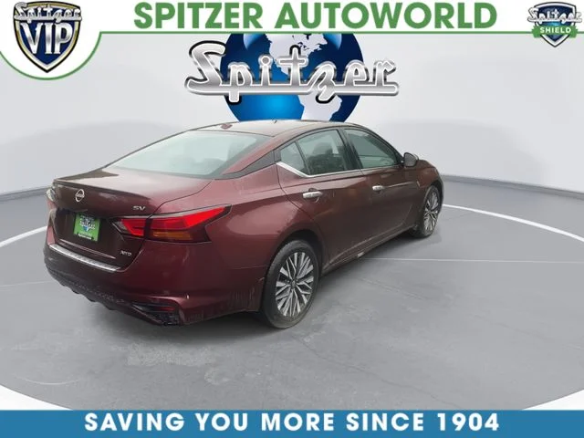 Used 2023 Red Nissan 2.5 SV image 9