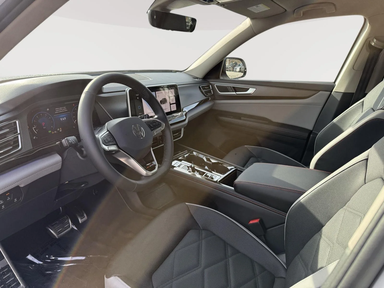 New 2026 Opal White Pearl Volkswagen 2.0T Peak Edition image 9