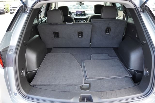 Certified Used 2025 Gray Chevrolet LT image 23