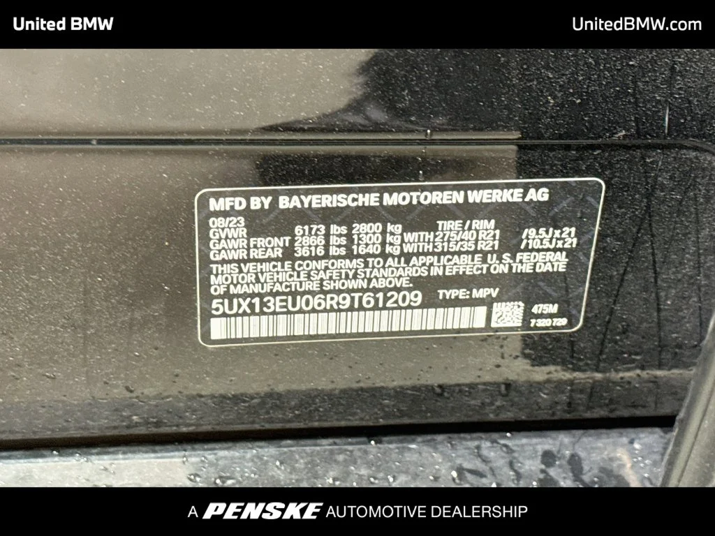 Used 2024 Black Sapphire Metallic BMW sDrive40i image 22