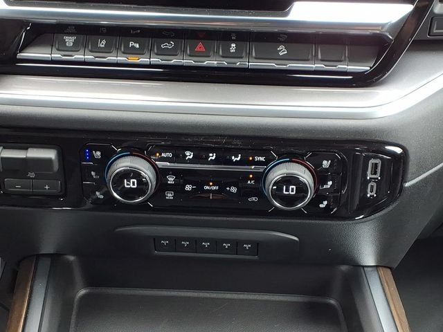 2026 Chevrolet Silverado 3500HD High Country - Photo 19