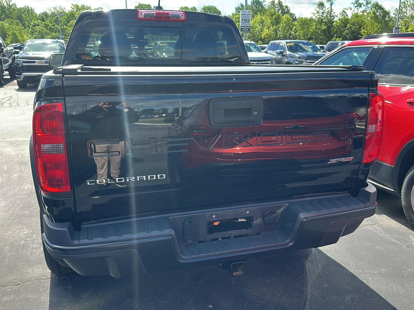 Used 2022  Chevrolet ZR2 image 3