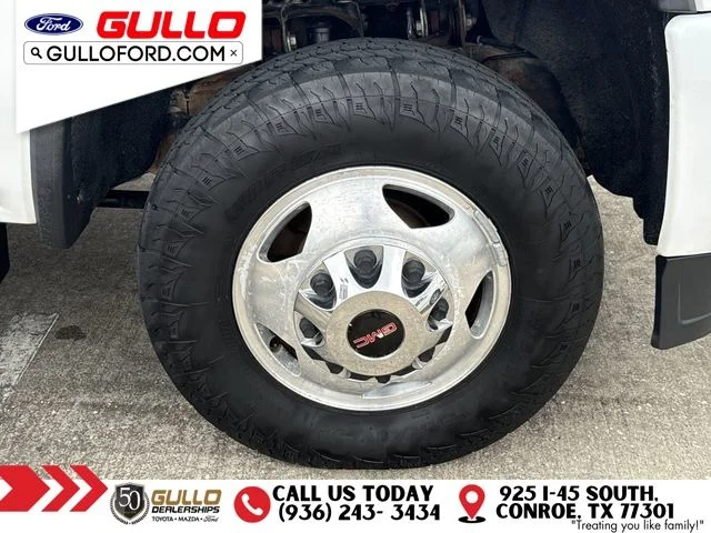 Used 2016 Summit White GMC Denali image 29