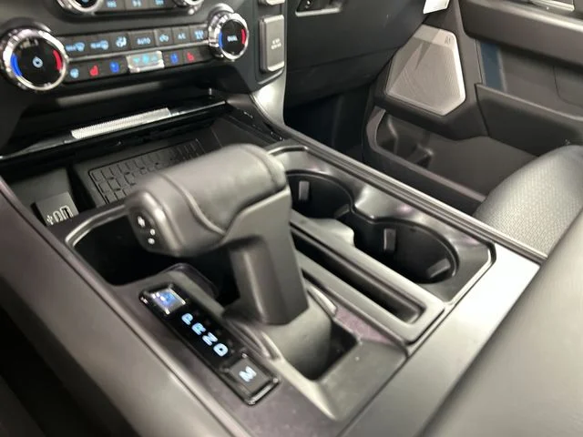 Used 2026  Ford Lariat image 10