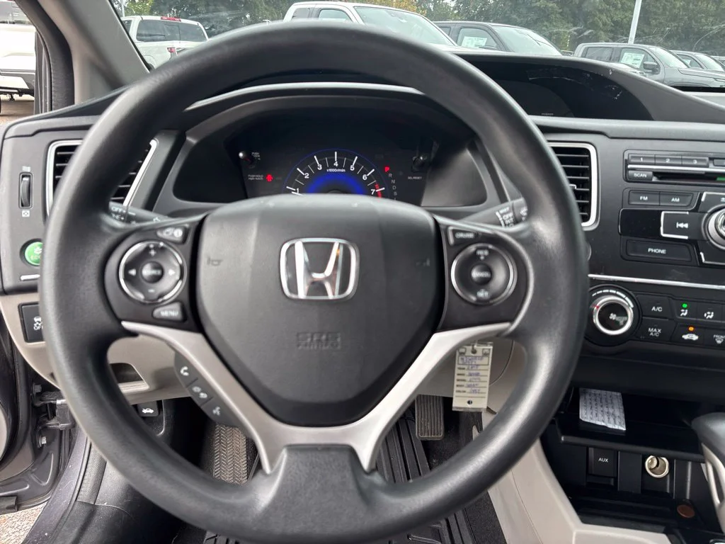 Used 2015 Gray Honda LX image 8