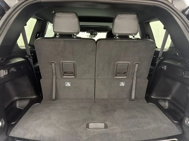 Used 2023 Black Jeep Altitude image 33