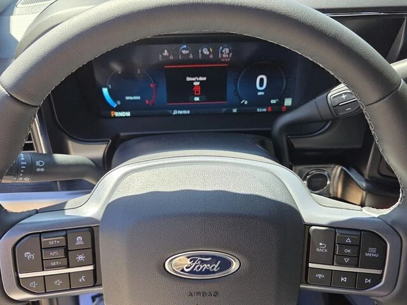 New 2026 Agate Black Metallic Ford F-250® Lariat® image 19