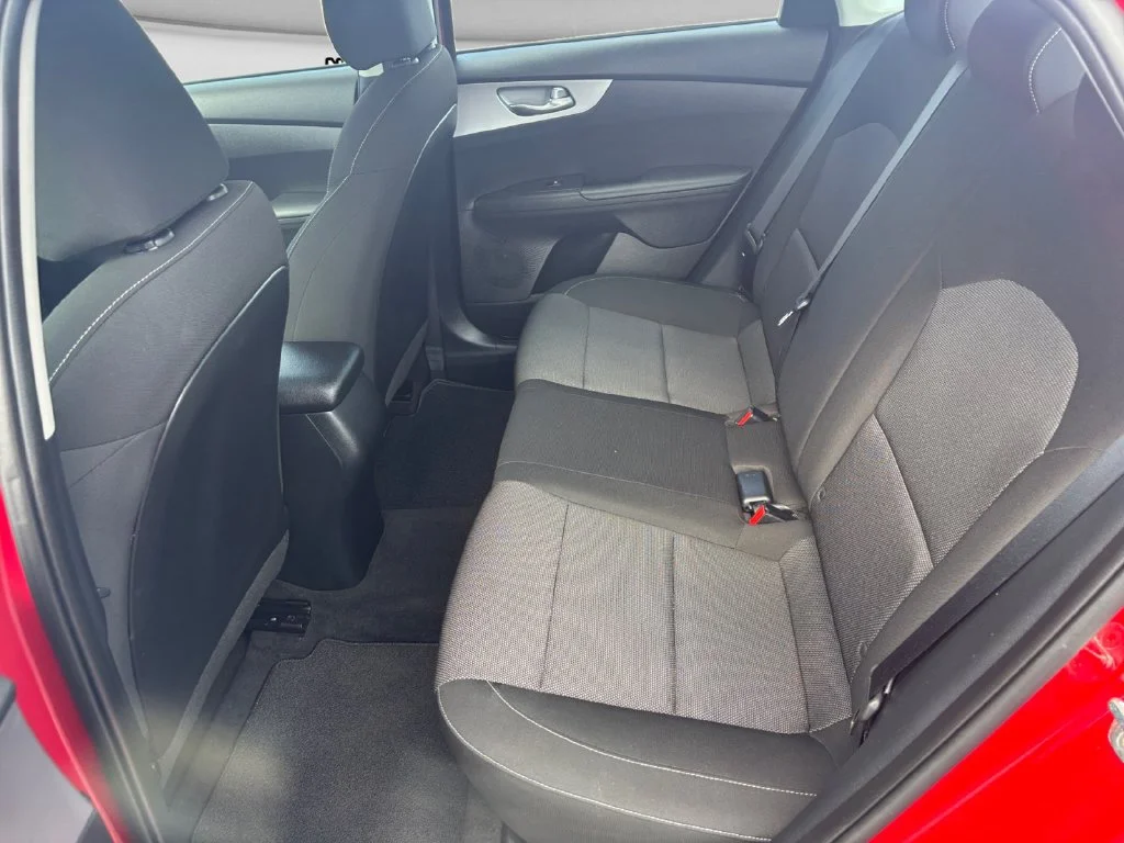 Used 2023 Currant Red Kia LXS image 14