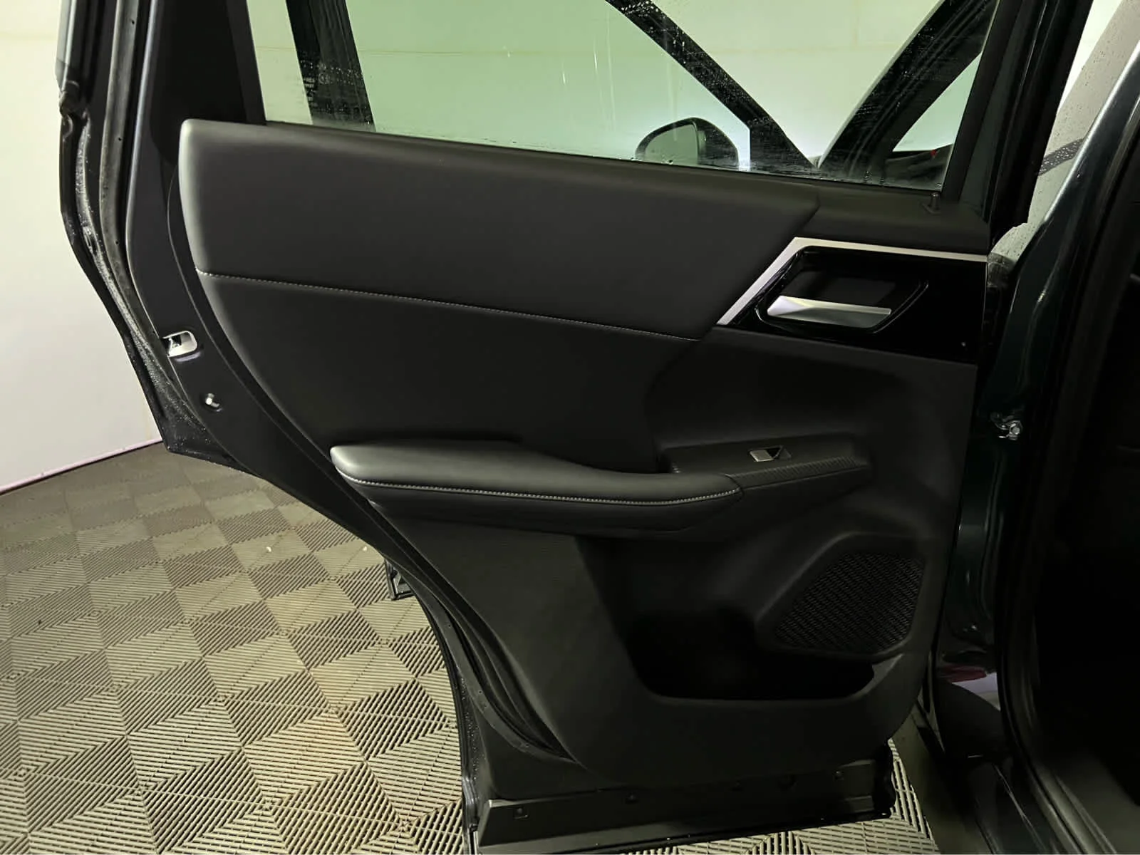 New 2026 Moonrock Gray Nissan SL image 16