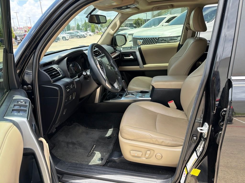 Used 2018 Midnight Black Metallic Toyota Limited image 3