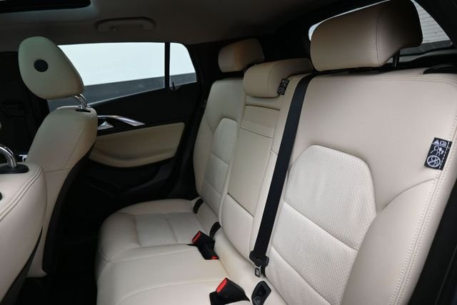 Used 2019 Black INFINITI LUXE image 14