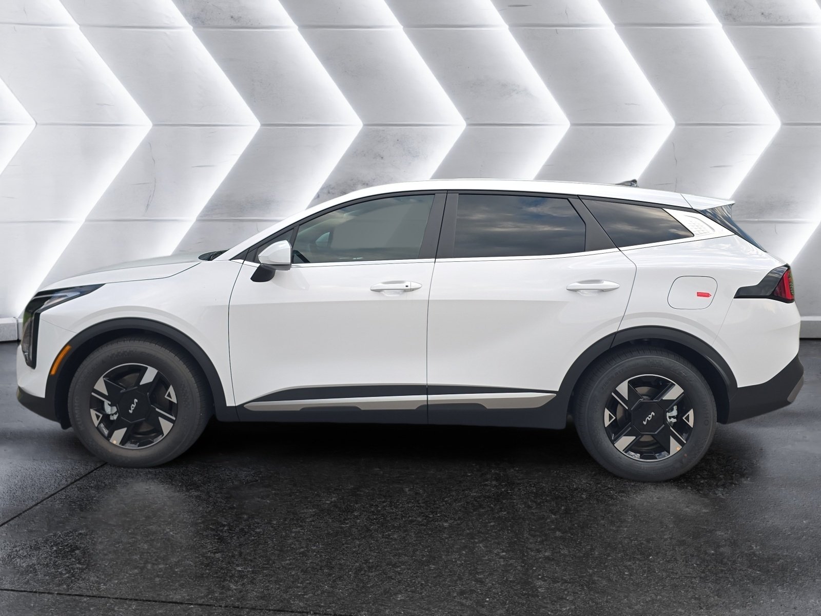 New 2026 Glacial White Pearl Kia LX image 2