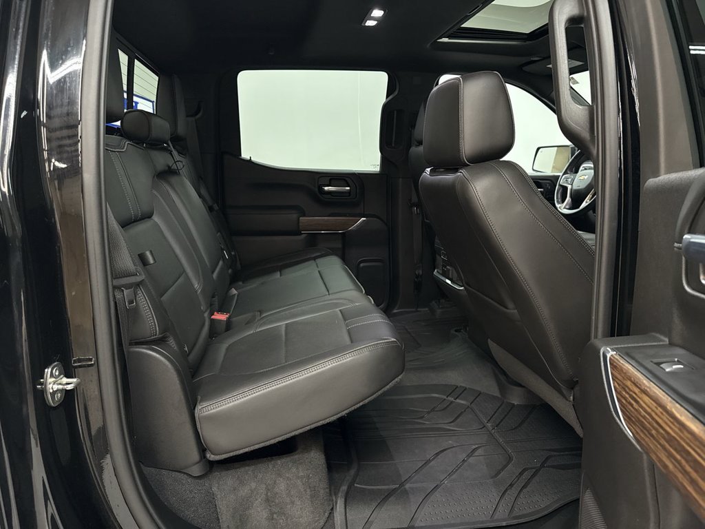 Used 2020 Black Chevrolet High Country image 17