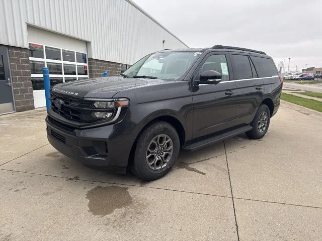 New 2026 Dark Matter Gray Metallic Ford Active image 11
