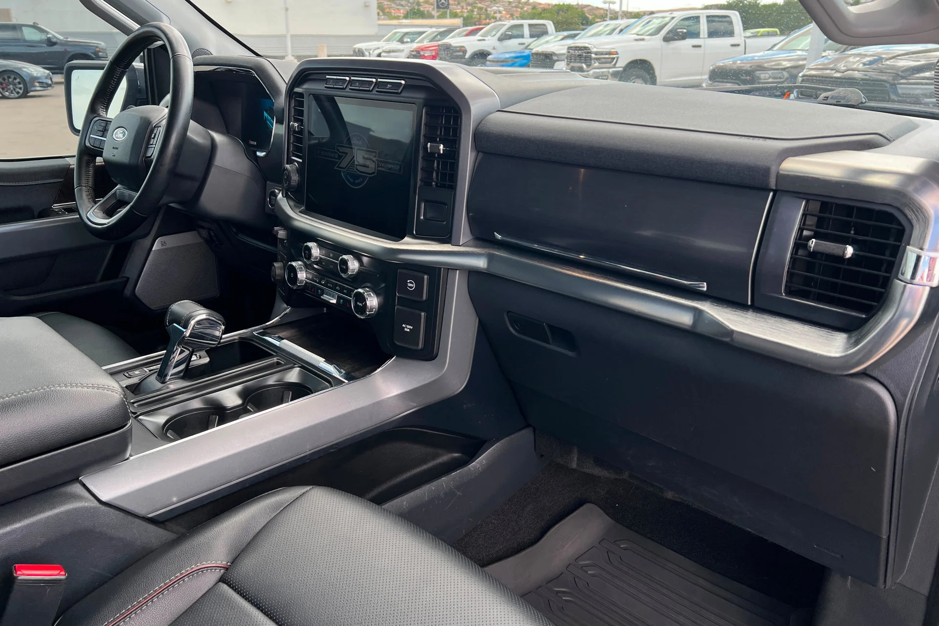 Used 2023 Agate Black Metallic Ford XL image 23