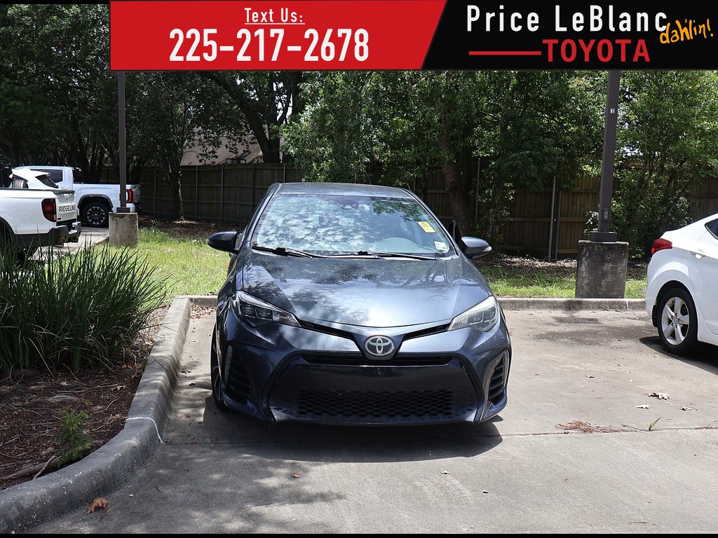 Used 2019 Classic Silver Metallic Toyota SE image 1