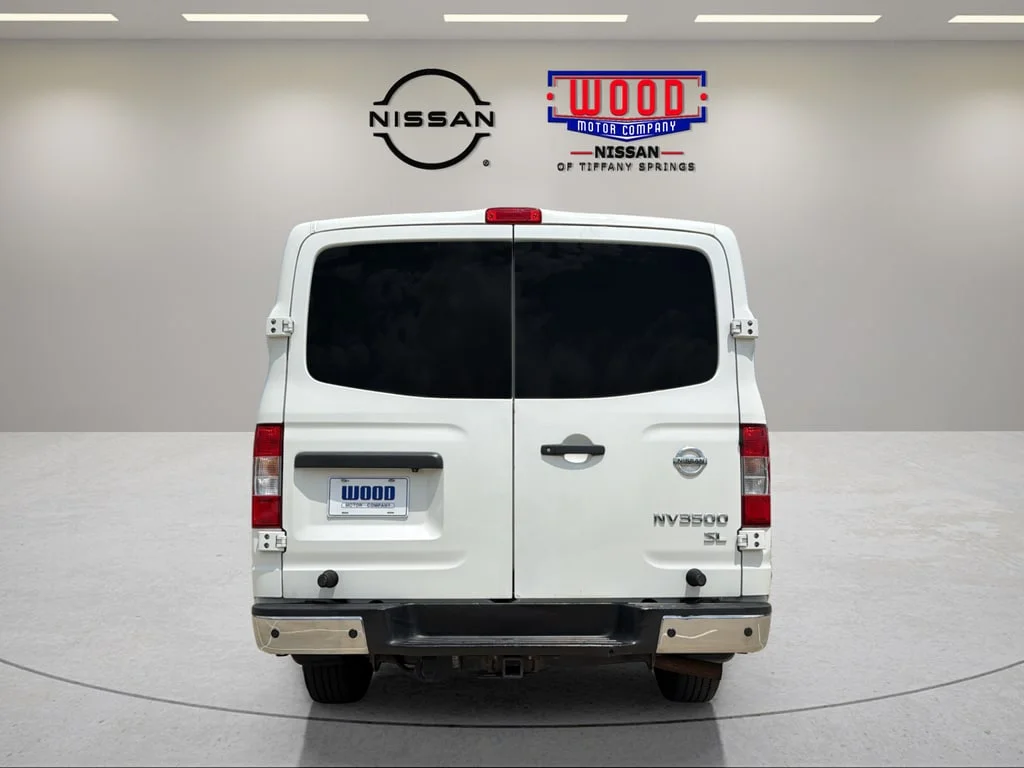 Used 2019 Pearl White Tricoat Nissan SL V8 image 3