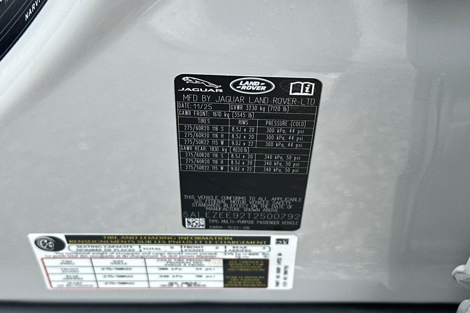 2026 Land Rover Defender OCTA - Photo 27