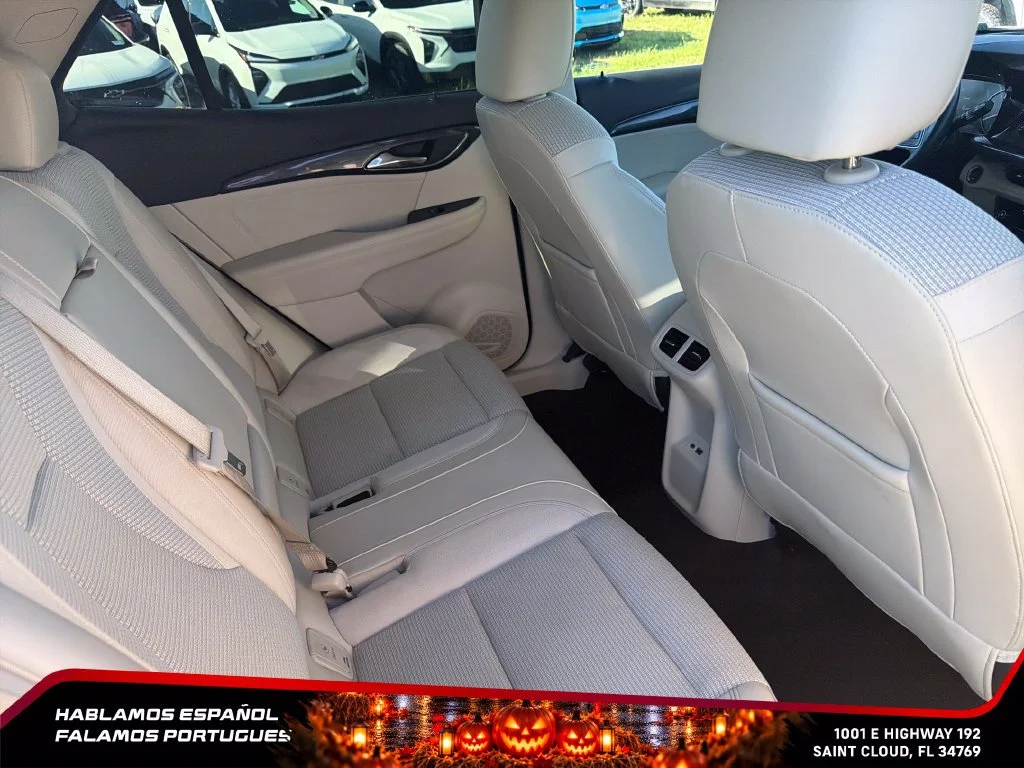 Used 2023 MOONSTONE GRAY METALLIC Buick Preferred image 27