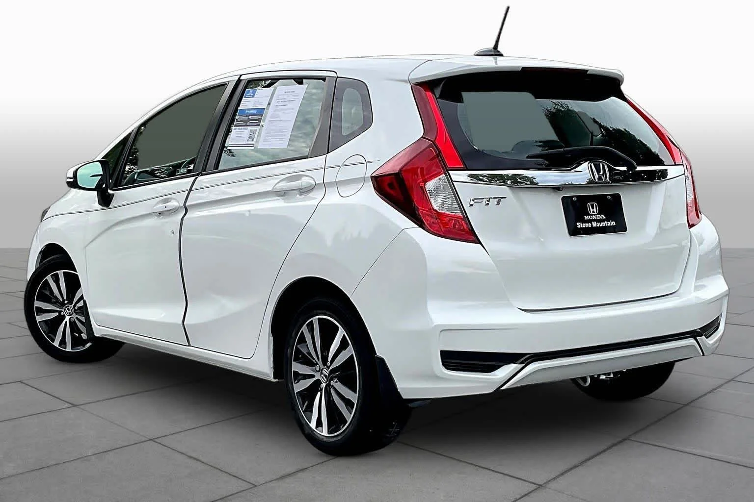 Used 2018 White Orchid Pearl Honda EX-L image 12